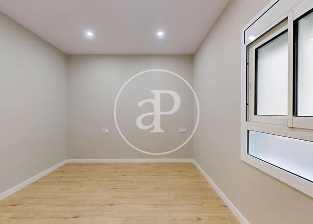 3 slaapkamer Appartement te koop in Sants, Barcelona stad - € 526.000 (Ref: 9472957)