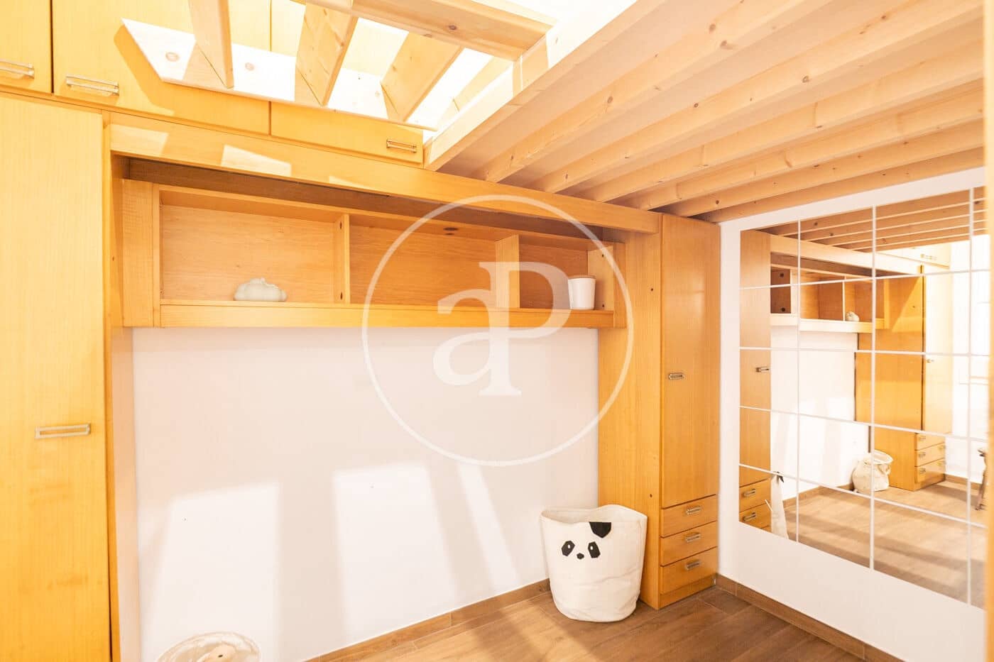 Apartamento de 2 habitaciones en Barcelona ciudad en venta - 440.000 € (Ref: 9472958)