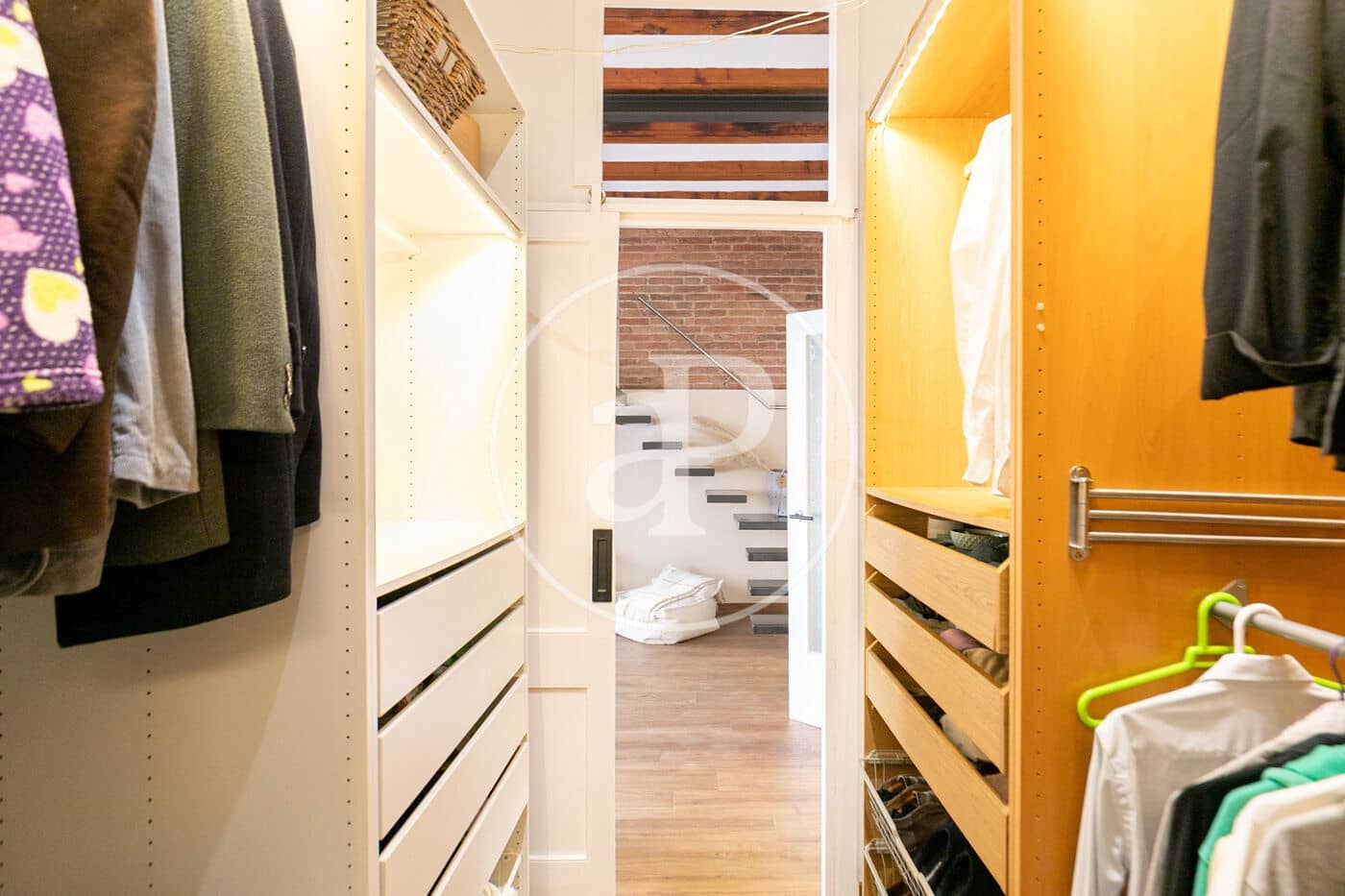 Apartamento de 2 habitaciones en Barcelona ciudad en venta - 440.000 € (Ref: 9472958)