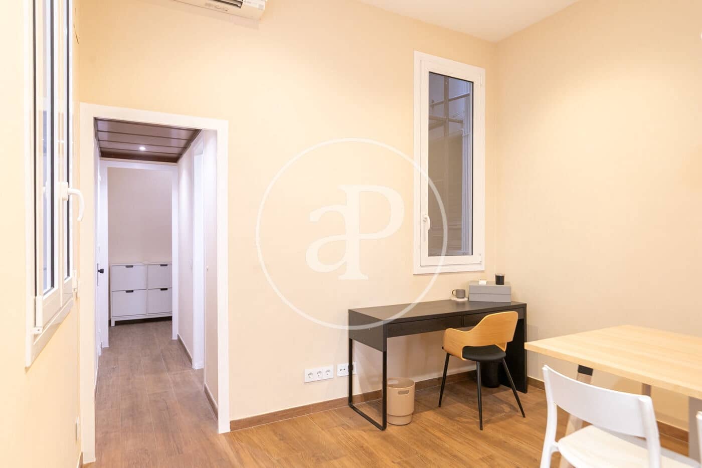 Apartamento de 2 habitaciones en Barcelona ciudad en venta - 440.000 € (Ref: 9472958)