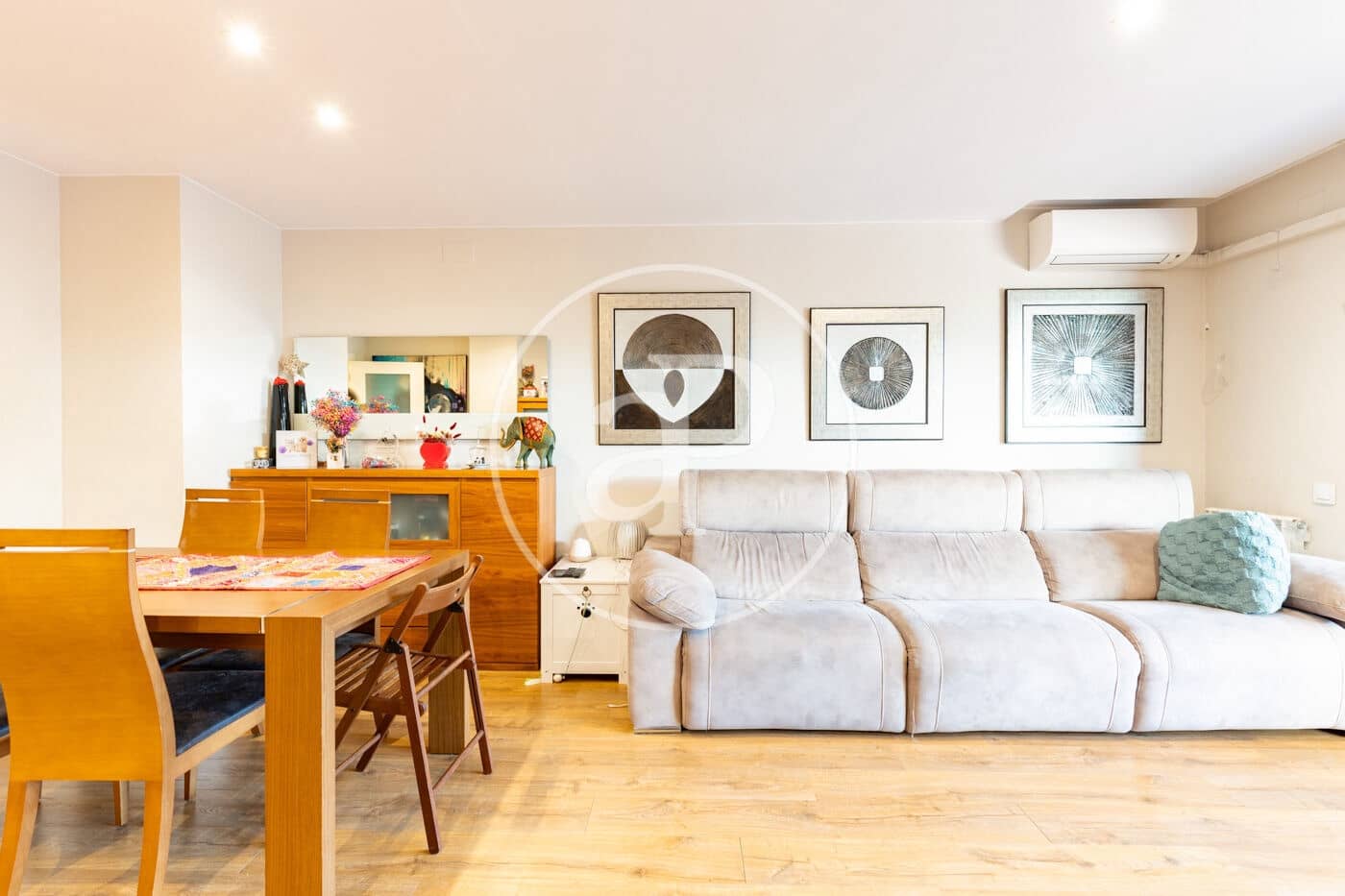 4 bedroom Apartment for sale in Sant Cugat del Valles with pool - € 780,000 (Ref: 9472959)