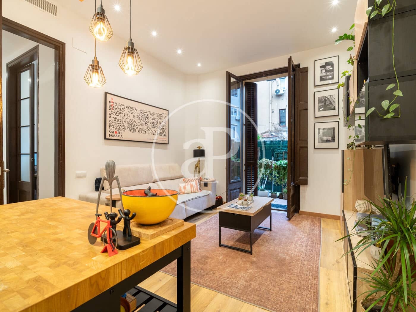 3 sovrum Lägenhet att hyra i Barcelona stad - 2 300 € (Ref: 9472961)