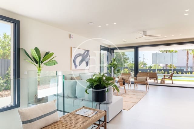 4 slaapkamer Villa te koop in Sitges met zwembad - € 2.709.000 (Ref: 9472962)