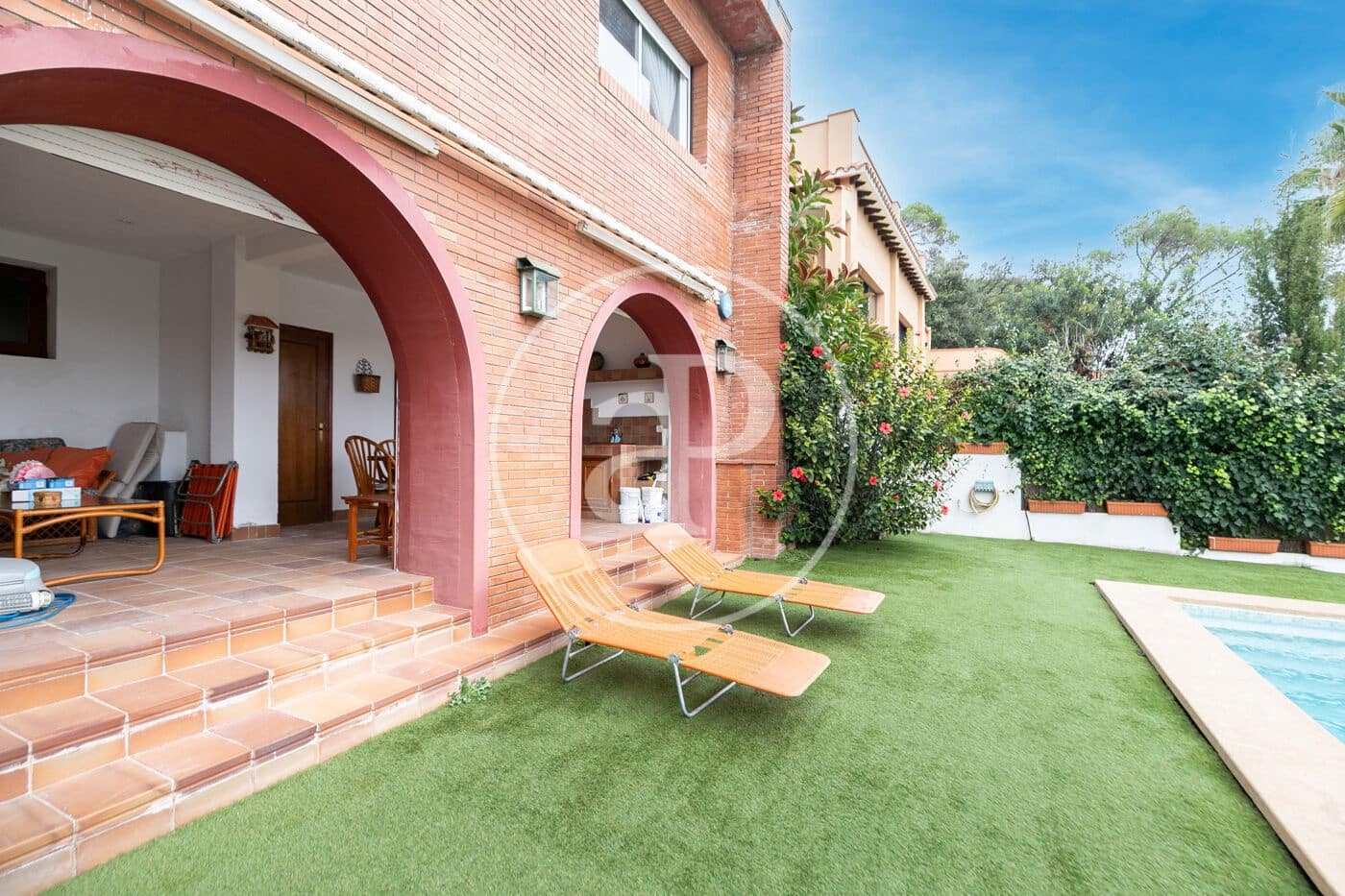 6 Zimmer Villa zu verkaufen in Barcelona Stadt mit Pool - 1.850.000 € (Ref: 9472963)