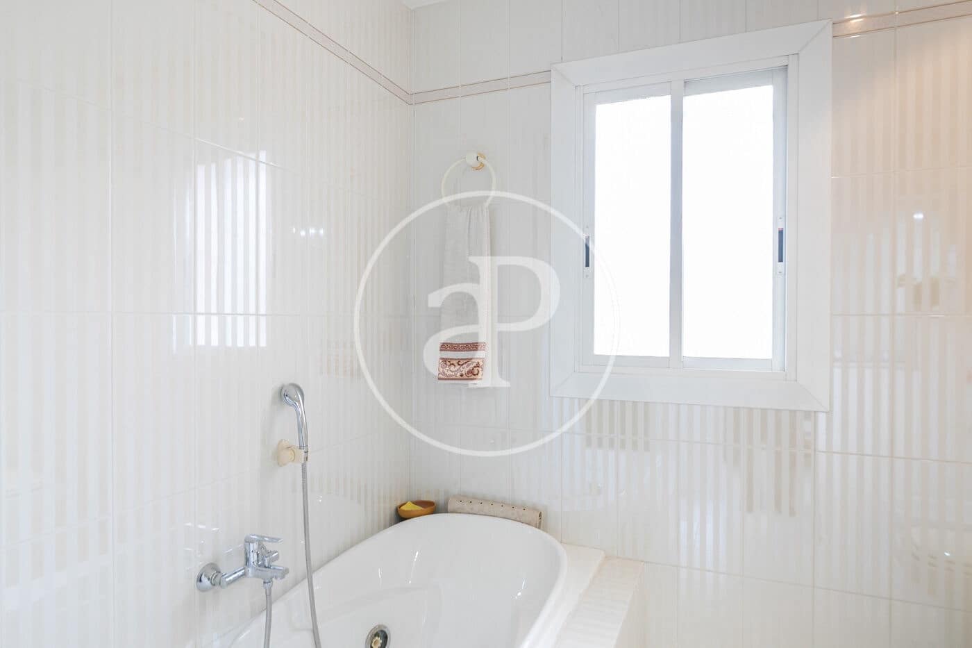 6 Zimmer Villa zu verkaufen in Barcelona Stadt mit Pool - 1.850.000 € (Ref: 9472963)