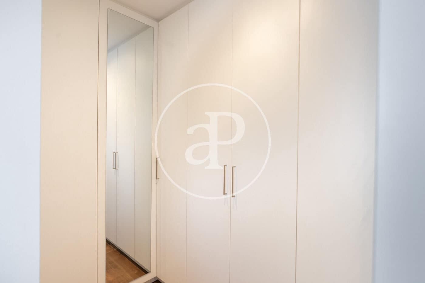 6 Zimmer Villa zu verkaufen in Barcelona Stadt mit Pool - 1.850.000 € (Ref: 9472963)