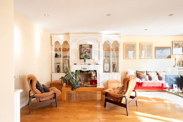 6 Zimmer Villa zu verkaufen in El Coll, Barcelona Stadt mit Pool - 1.850.000 € (Ref: 9472963)