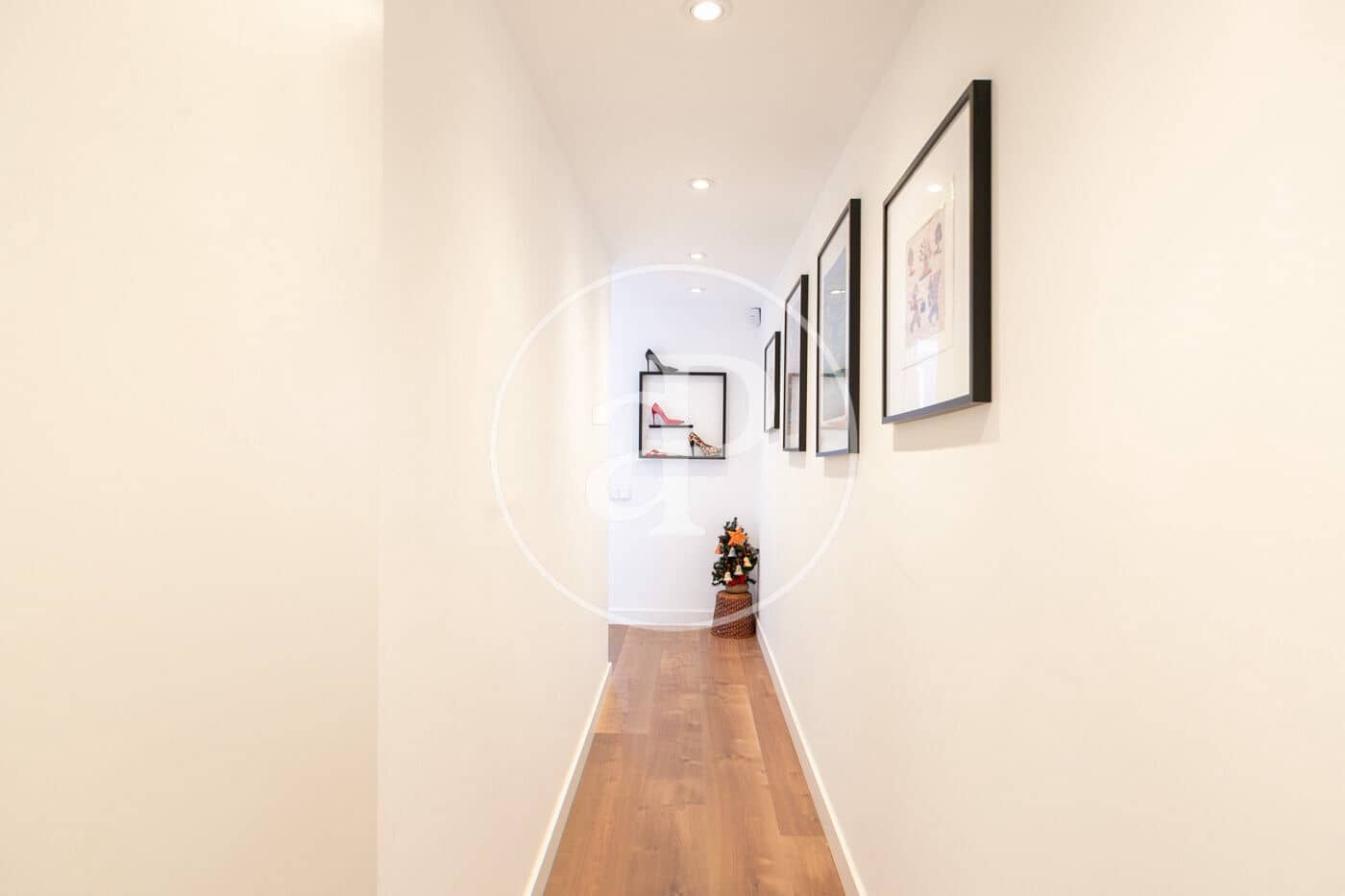 6 Zimmer Villa zu verkaufen in Barcelona Stadt mit Pool - 1.850.000 € (Ref: 9472963)