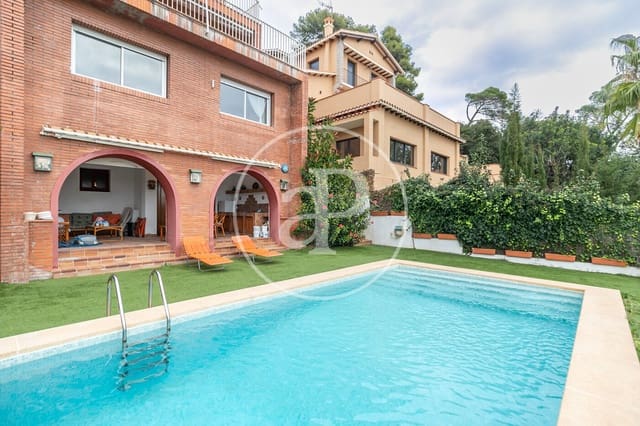 6 Zimmer Villa zu verkaufen in El Coll, Barcelona Stadt mit Pool - 1.850.000 € (Ref: 9472963)