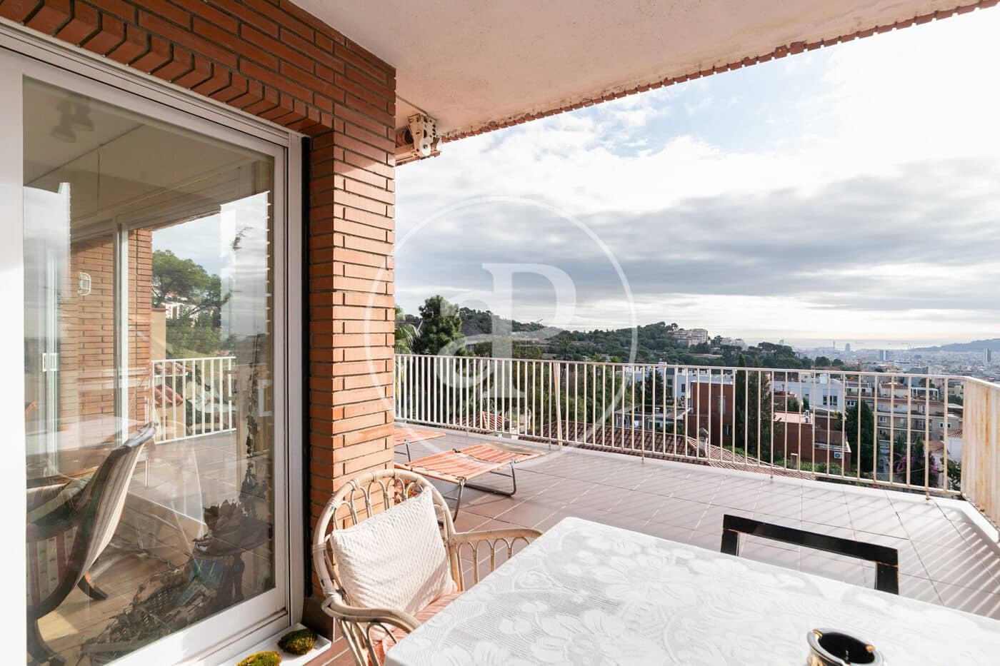 6 Zimmer Villa zu verkaufen in Barcelona Stadt mit Pool - 1.850.000 € (Ref: 9472963)