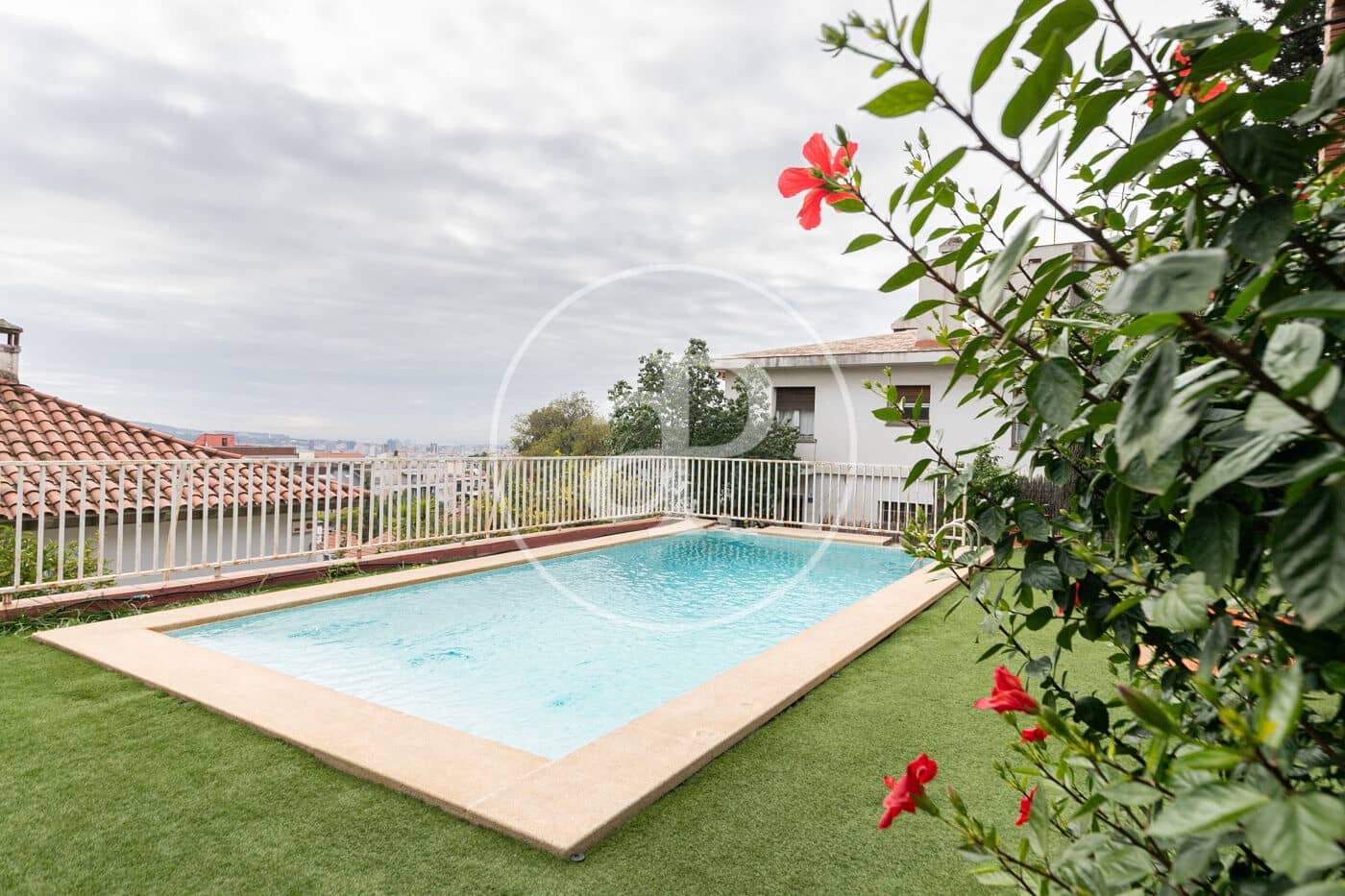 6 Zimmer Villa zu verkaufen in Barcelona Stadt mit Pool - 1.850.000 € (Ref: 9472963)