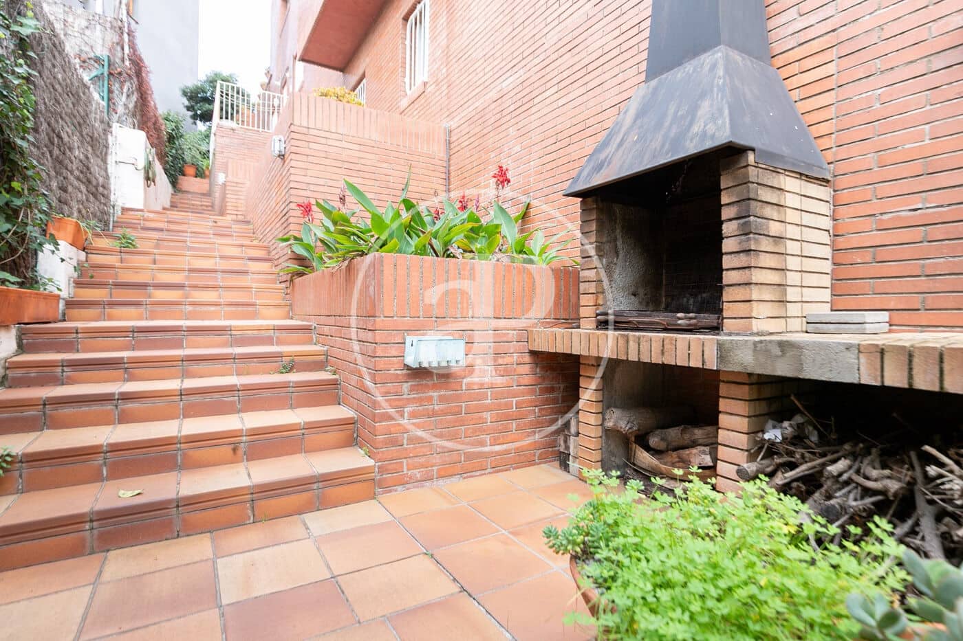 6 Zimmer Villa zu verkaufen in Barcelona Stadt mit Pool - 1.850.000 € (Ref: 9472963)