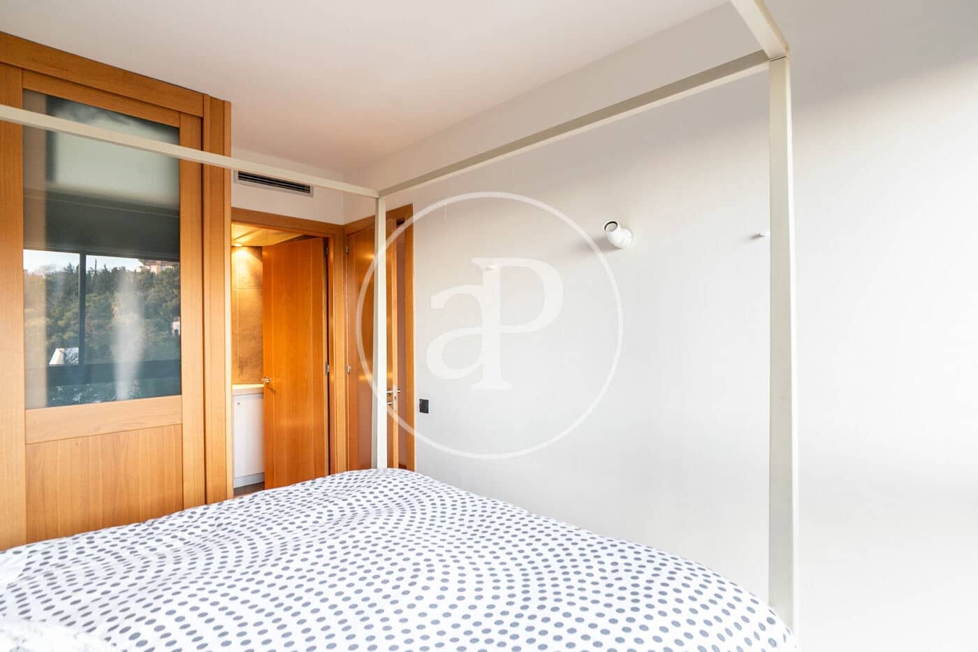 5 Zimmer Villa zu verkaufen in Barcelona Stadt - 1.190.000 € (Ref: 9472964)