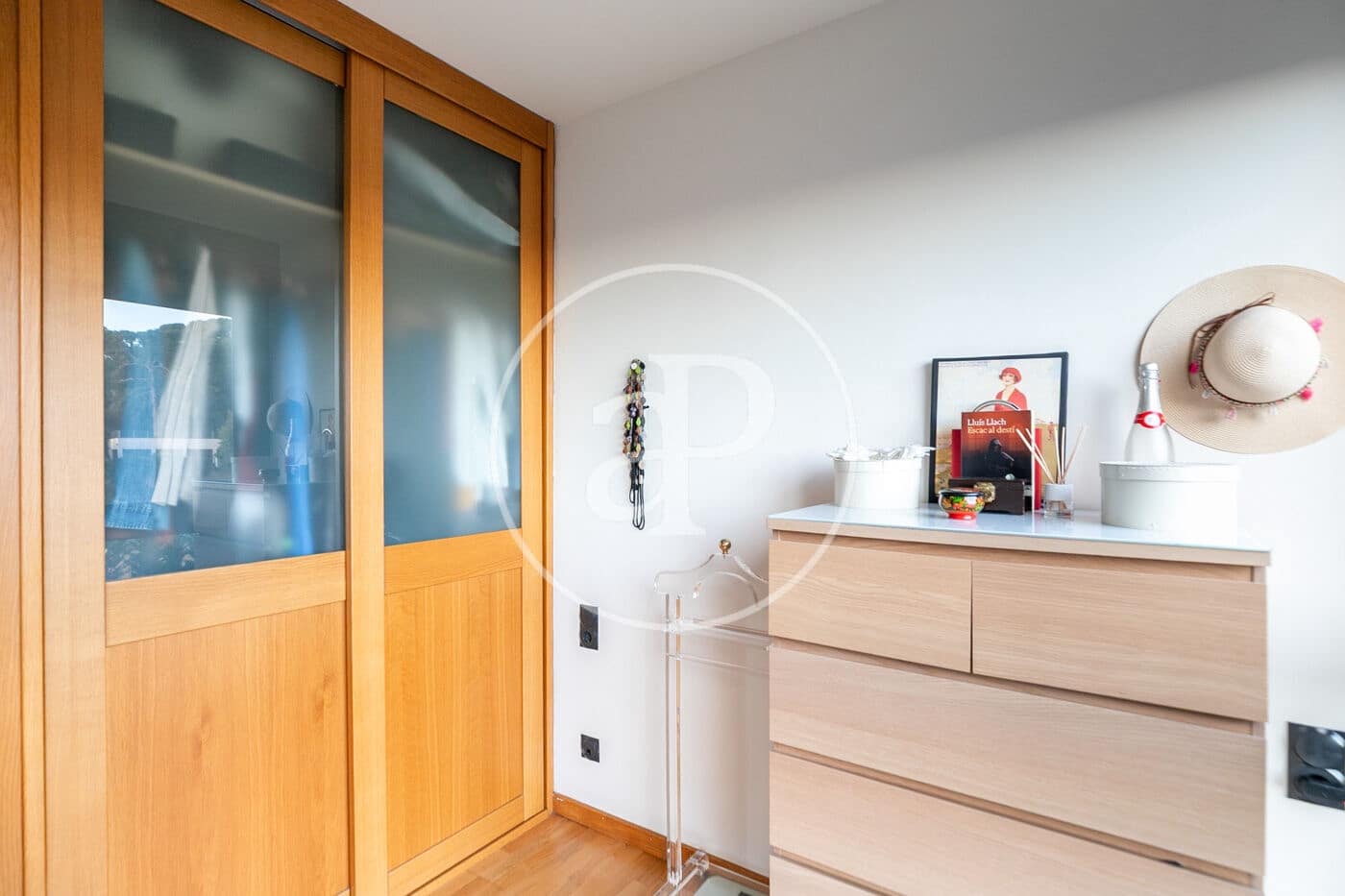 5 Zimmer Villa zu verkaufen in Barcelona Stadt - 1.190.000 € (Ref: 9472964)