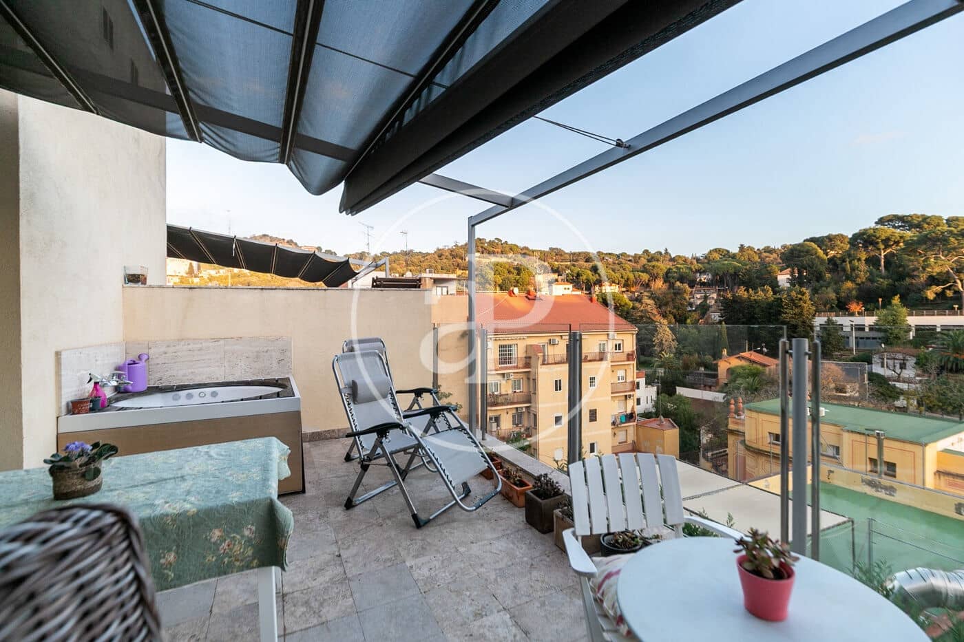 5 Zimmer Villa zu verkaufen in Barcelona Stadt - 1.190.000 € (Ref: 9472964)