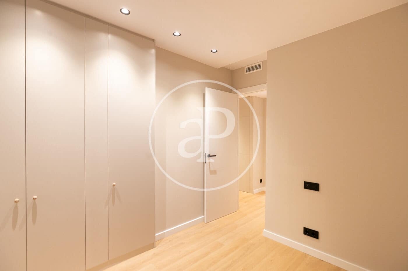 3 makuuhuone Huoneisto myytävänä paikassa Barcelona kaupunki - 995 000 € (Ref: 9474184)