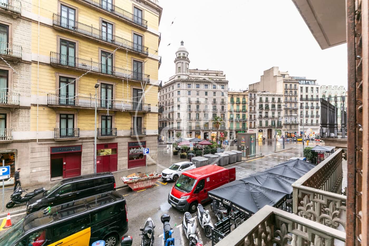 3 bedroom Apartment for sale in Barcelona city - € 1,420,000 (Ref: 9474896)