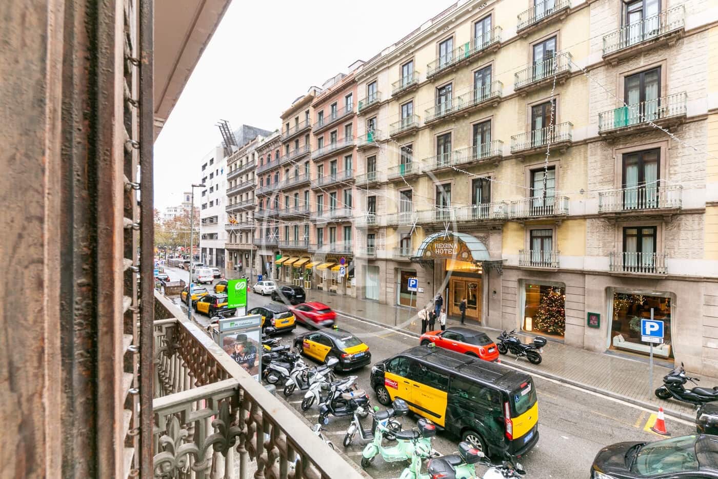 3 bedroom Apartment for sale in Barcelona city - € 1,420,000 (Ref: 9474896)