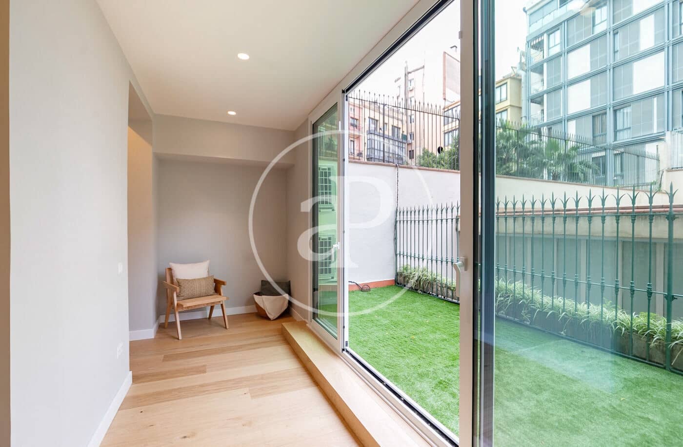 3 bedroom Apartment for sale in Barcelona city - € 1,350,000 (Ref: 9474896)