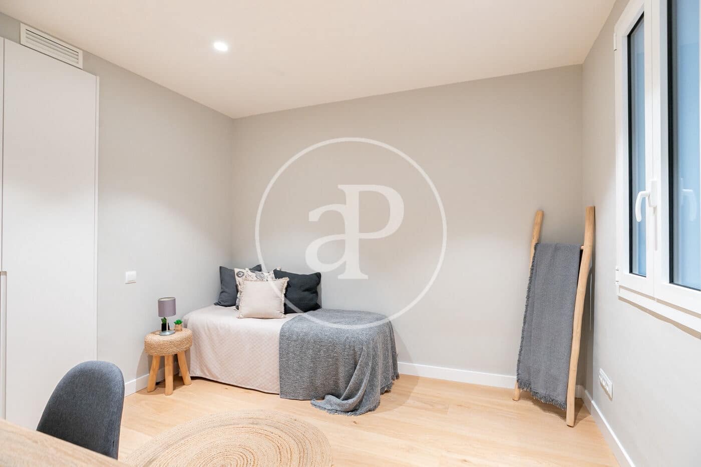 3 bedroom Apartment for sale in Barcelona city - € 1,350,000 (Ref: 9474896)