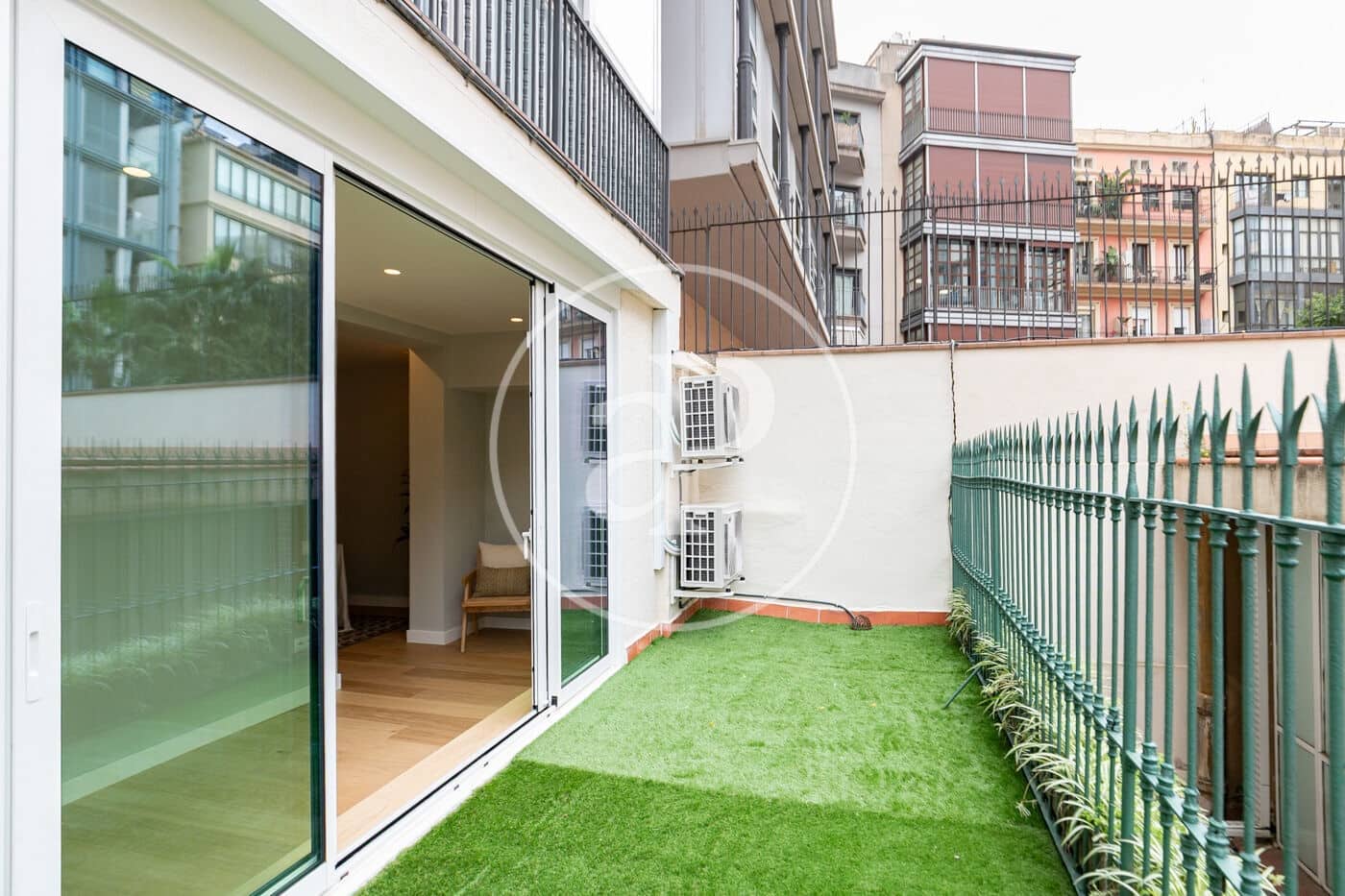 3 bedroom Apartment for sale in Barcelona city - € 1,350,000 (Ref: 9474896)