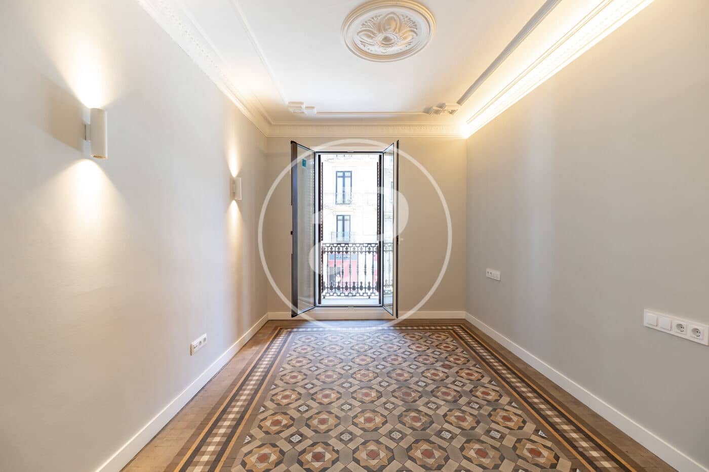 3 soveværelse Lejlighed til salg i Barcelona by - € 1.249.000 (Ref: 9474896)