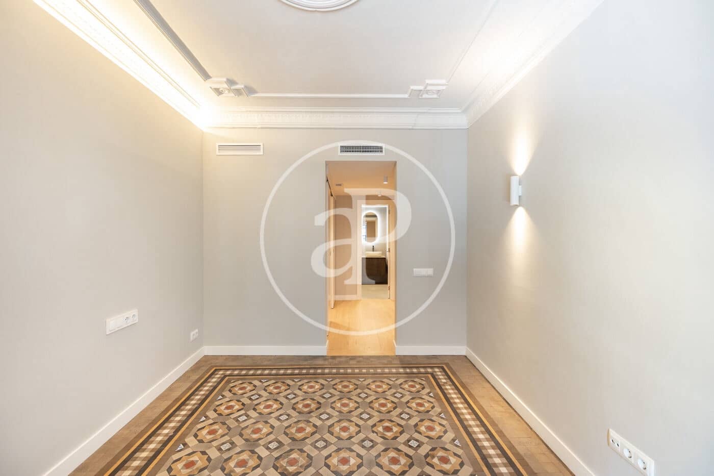 3 soveværelse Lejlighed til salg i Barcelona by - € 1.249.000 (Ref: 9474896)