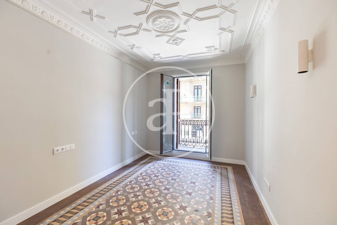 3 soveværelse Lejlighed til salg i Barcelona by - € 1.249.000 (Ref: 9474896)