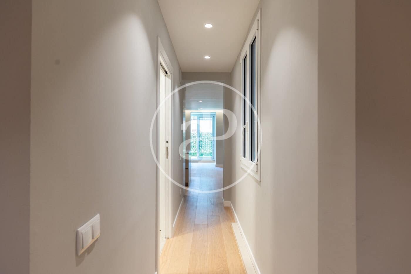 3 soveværelse Lejlighed til salg i Barcelona by - € 1.249.000 (Ref: 9474896)