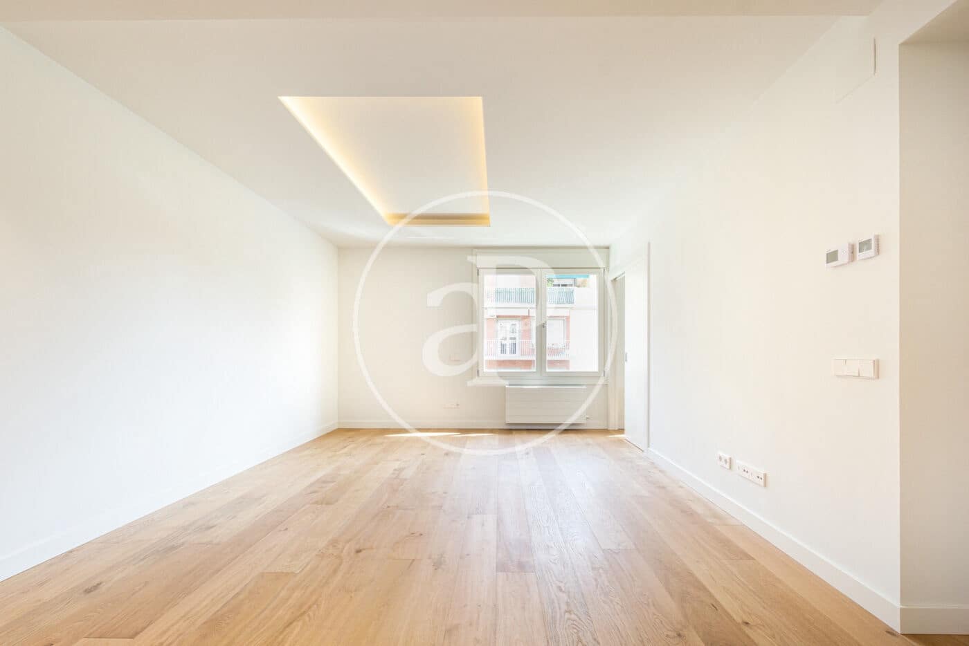 Apartment for sale in Barcelona city - € 620,000 (Ref: 9474899)