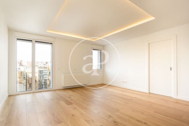 Apartment for sale in L'Antiga Esquerra de L'Eixample, Barcelona city - € 620,000 (Ref: 9474899)