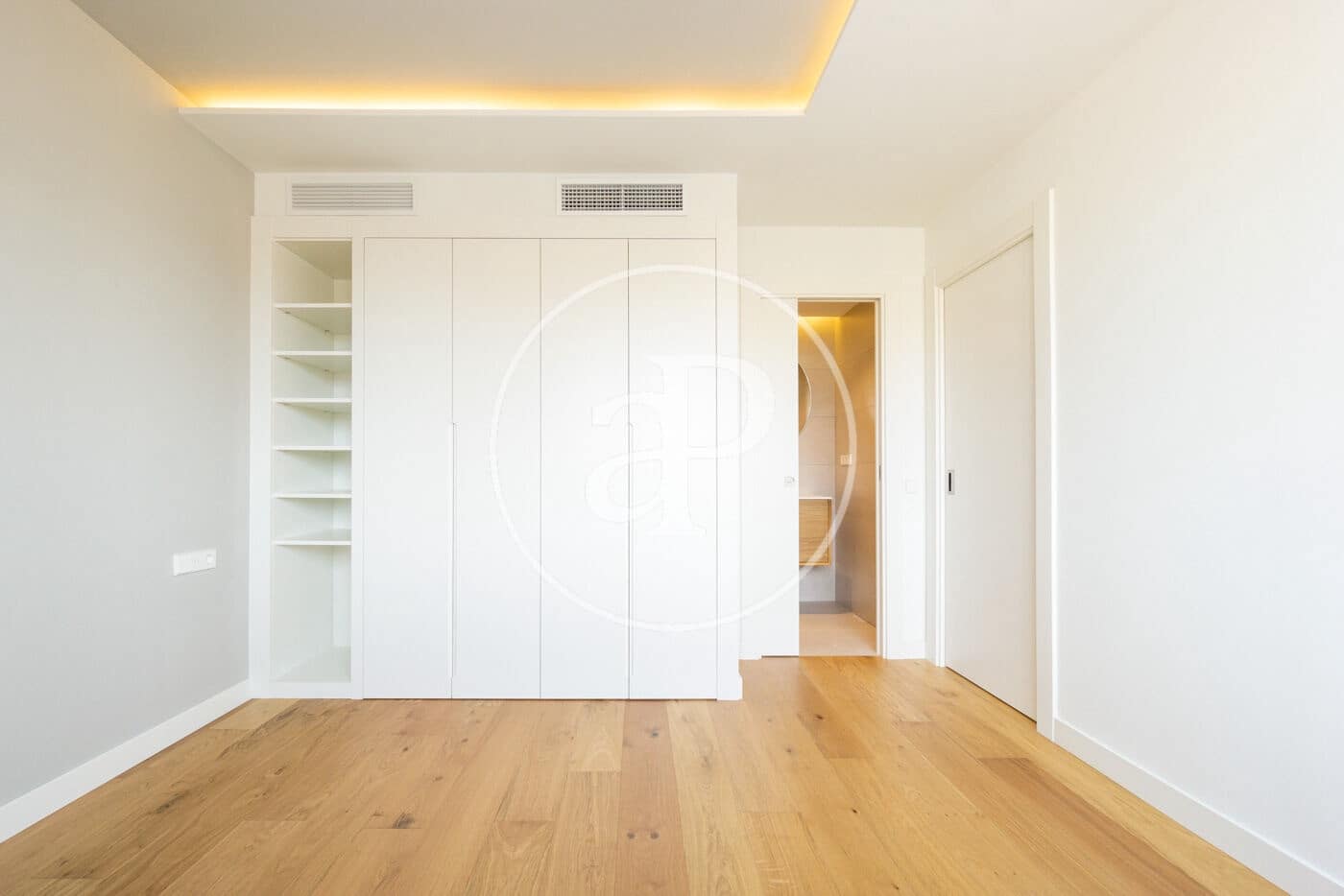 Apartment for sale in Barcelona city - € 620,000 (Ref: 9474899)