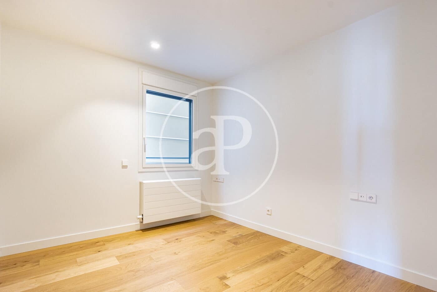 Apartment for sale in Barcelona city - € 620,000 (Ref: 9474899)