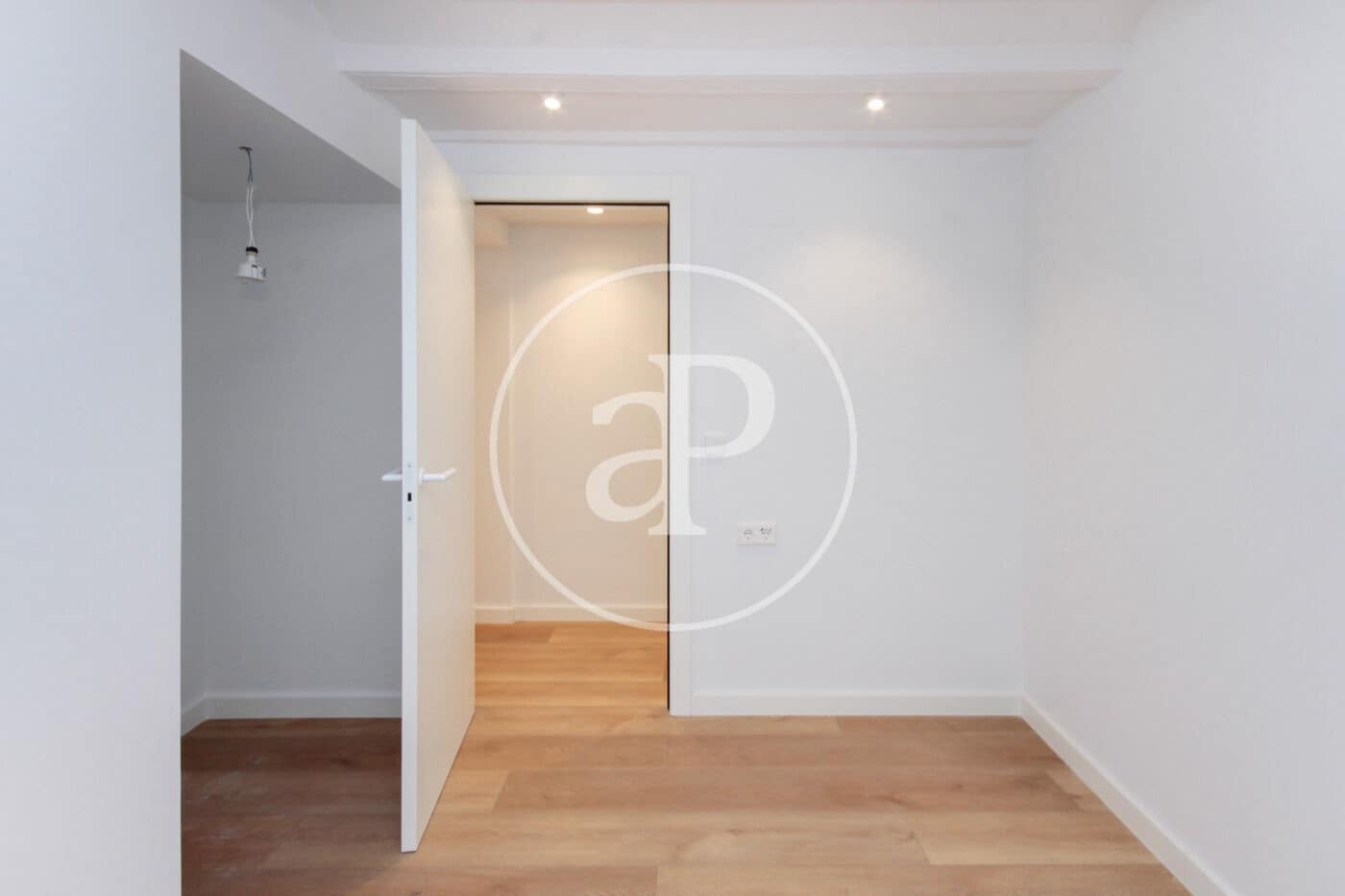 3 makuuhuone Huoneisto myytävänä paikassa Barcelona kaupunki mukana uima-altaan - 720 000 € (Ref: 9474904)