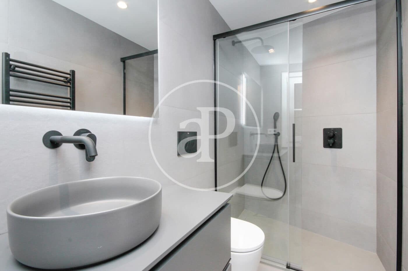 3 makuuhuone Huoneisto myytävänä paikassa Barcelona kaupunki mukana uima-altaan - 720 000 € (Ref: 9474904)