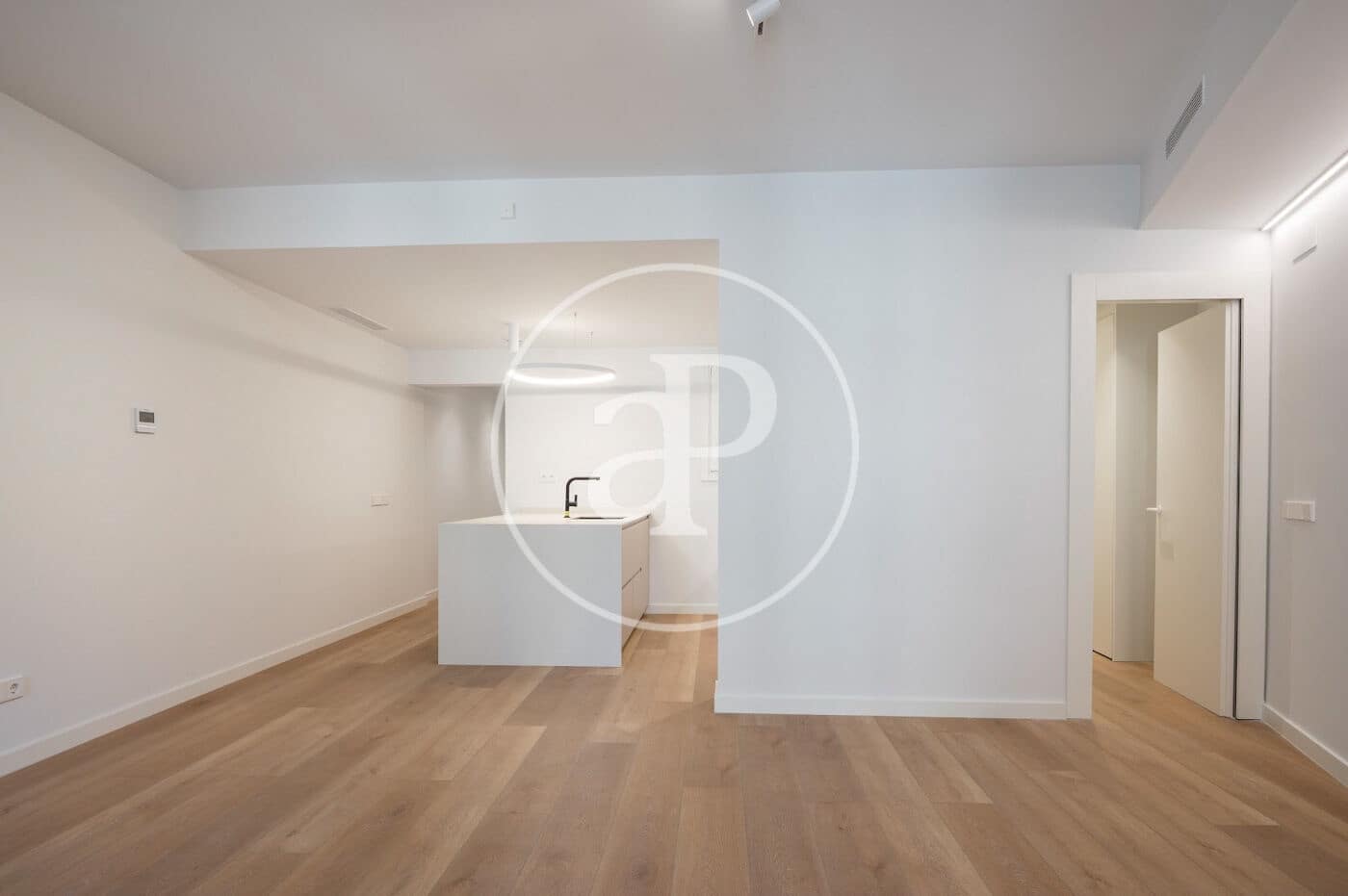 3 makuuhuone Huoneisto myytävänä paikassa Barcelona kaupunki mukana uima-altaan - 720 000 € (Ref: 9474904)