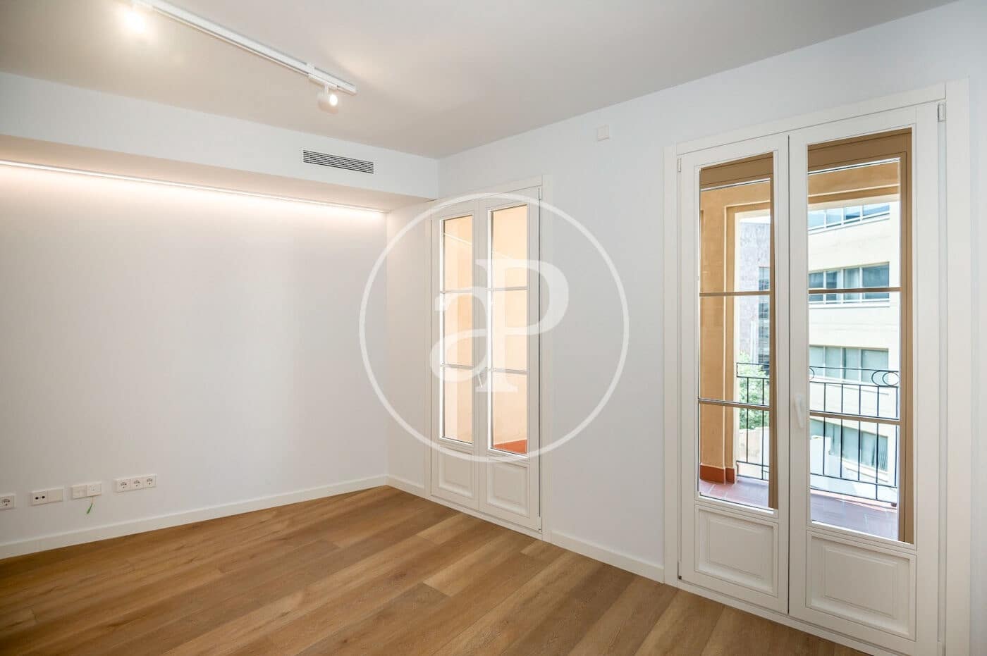 3 quarto Apartamento para venda em Barcelona cidade com piscina - 720 000 € (Ref: 9474905)