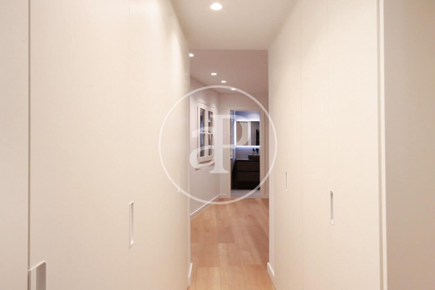 3 sypialnia Apartament na sprzedaż w Miasto Barcelona z basenem - 720 000 € (Ref: 9474906)