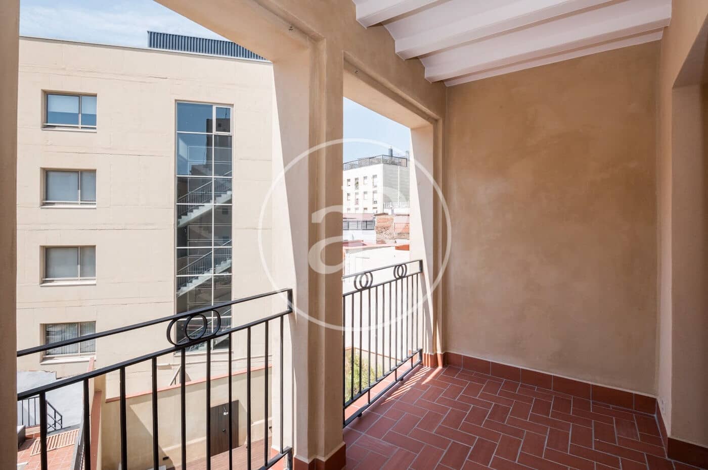 3 bedroom Apartment for sale in Barcelona city with pool - € 720,000 (Ref: 9474907)