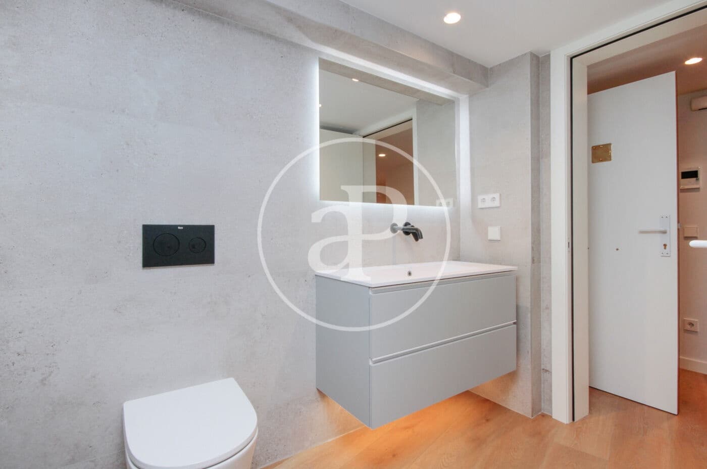 3 Zimmer Apartment zu verkaufen in Barcelona Stadt mit Pool - 720.000 € (Ref: 9474908)