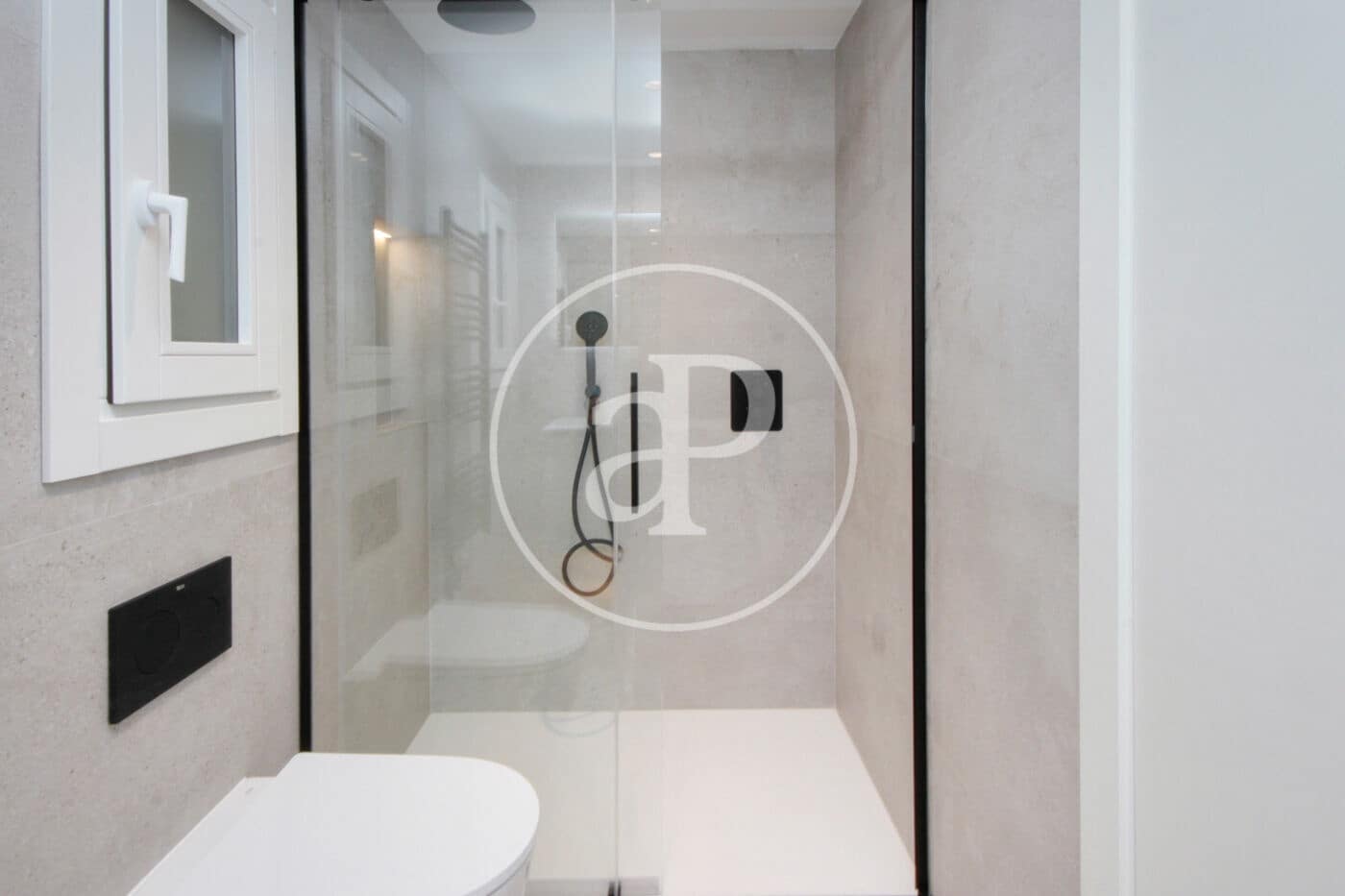 3 Zimmer Apartment zu verkaufen in Barcelona Stadt mit Pool - 720.000 € (Ref: 9474908)