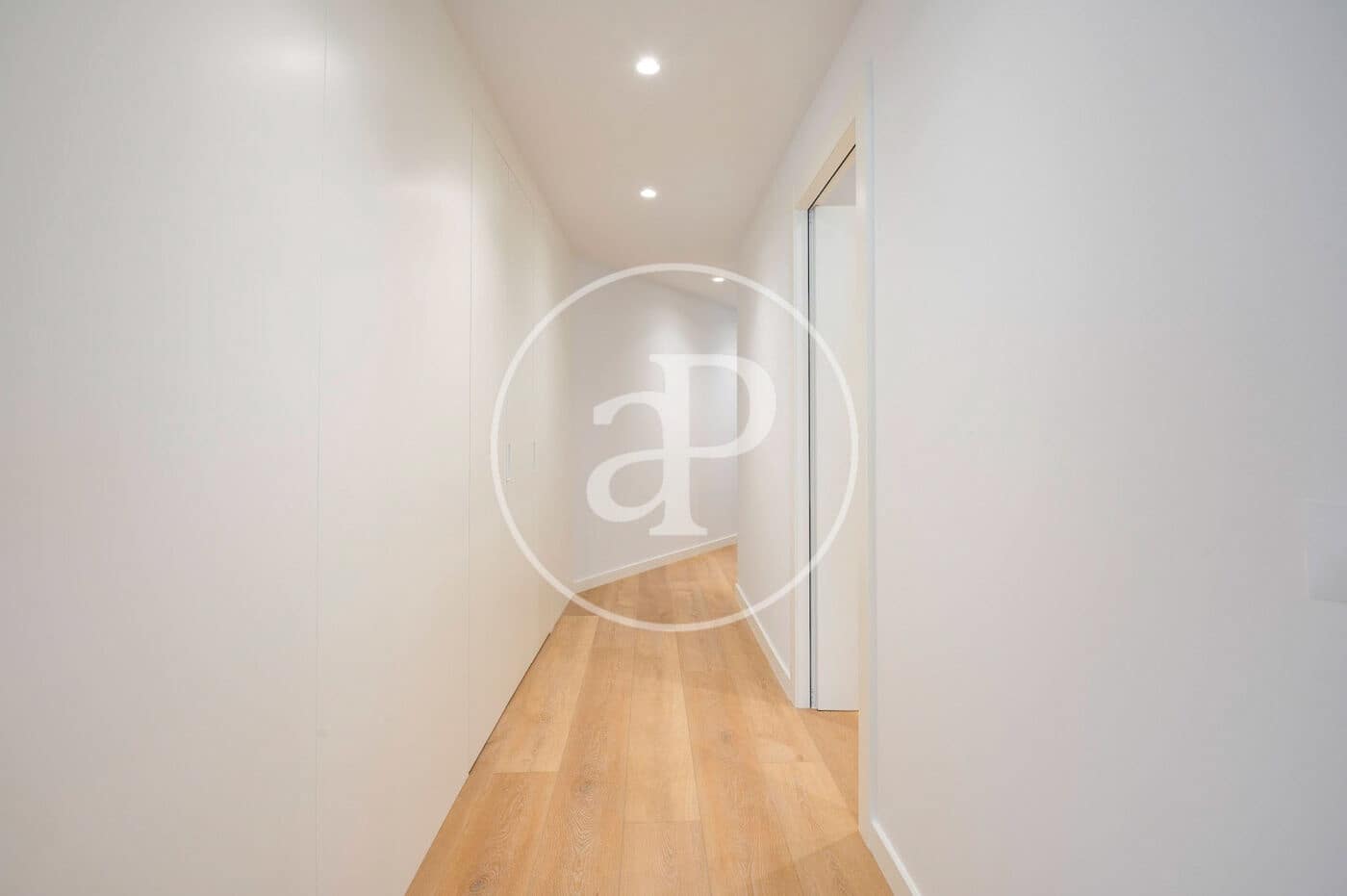 3 Zimmer Apartment zu verkaufen in Barcelona Stadt mit Pool - 720.000 € (Ref: 9474908)