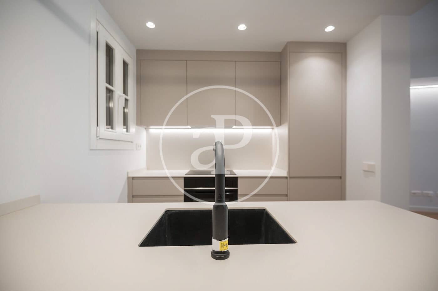 3 Zimmer Apartment zu verkaufen in Barcelona Stadt mit Pool - 720.000 € (Ref: 9474908)