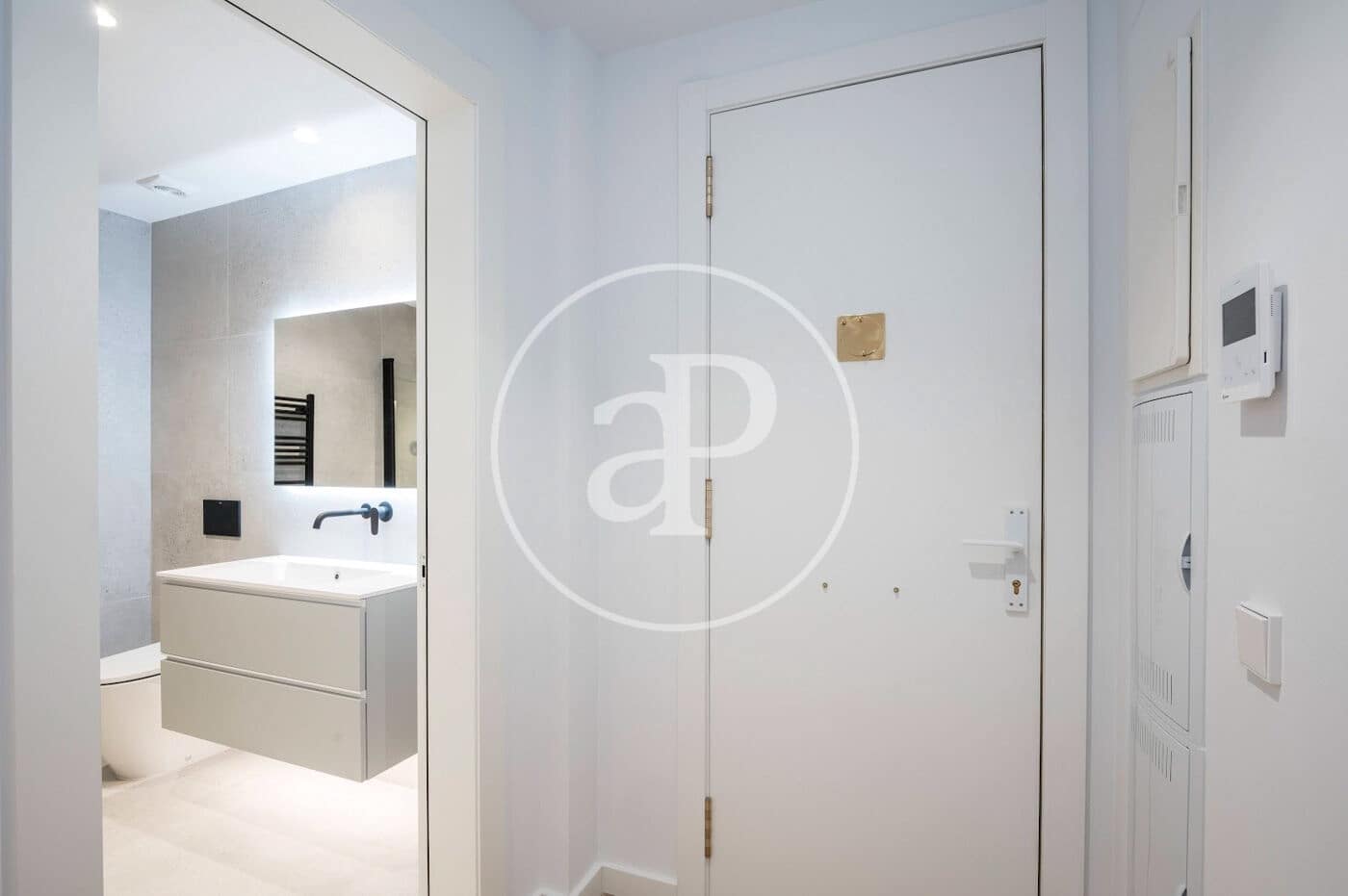 3 Zimmer Apartment zu verkaufen in Barcelona Stadt mit Pool - 720.000 € (Ref: 9474908)