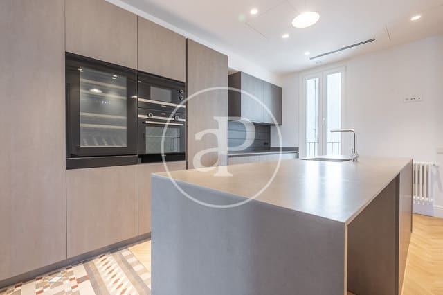 Appartamento in vendita in El Barri Gòtic, Barcelona città - 725.000 € (Rif: 9474909)