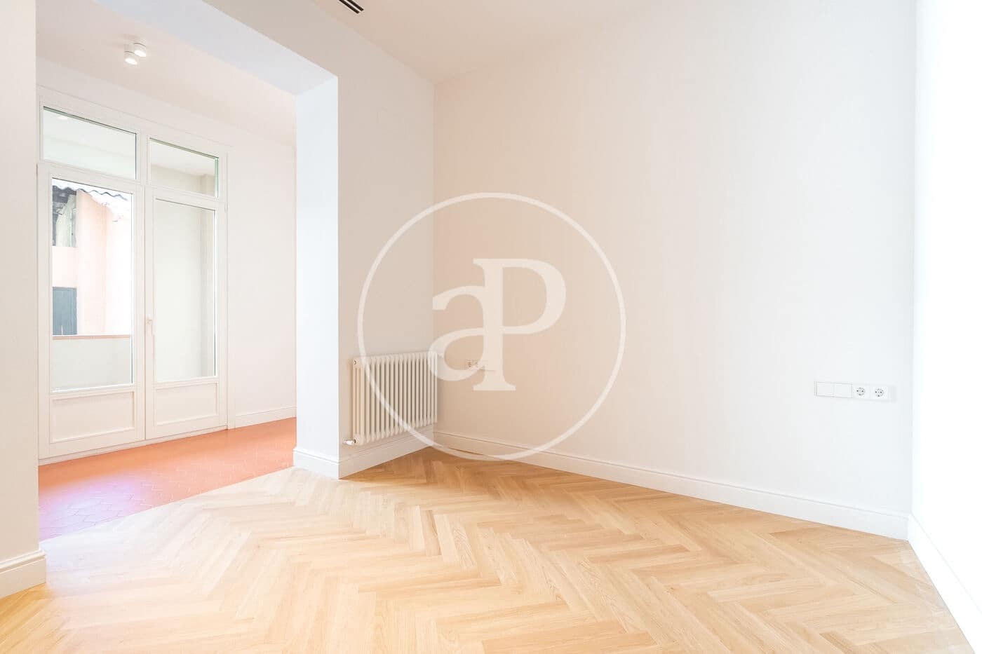 Apartment for sale in Barcelona city - € 725,000 (Ref: 9474909)