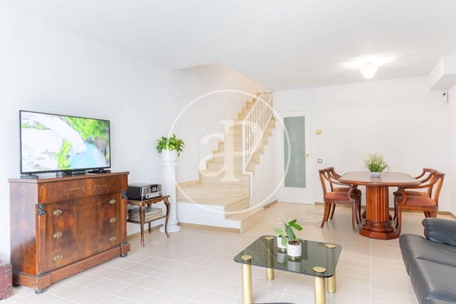 4 sovrum Villa till salu i Sant Cugat del Vallès med pool - 959 000 € (Ref: 9481189)