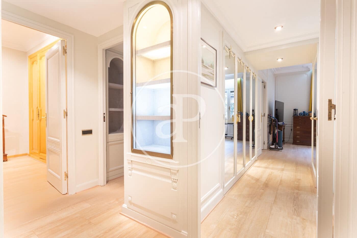 4 bedroom Apartment for rent in Barcelona city - € 5,000 (Ref: 9483525)