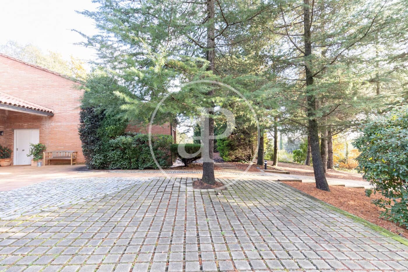 5 bedroom Villa for sale in Matadepera with pool - € 820,000 (Ref: 9491308)