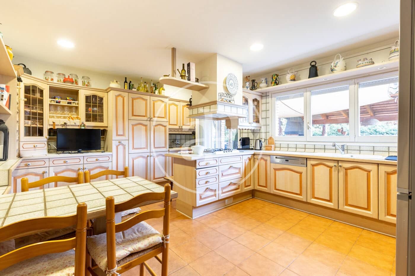 5 bedroom Villa for sale in Matadepera with pool - € 820,000 (Ref: 9491308)